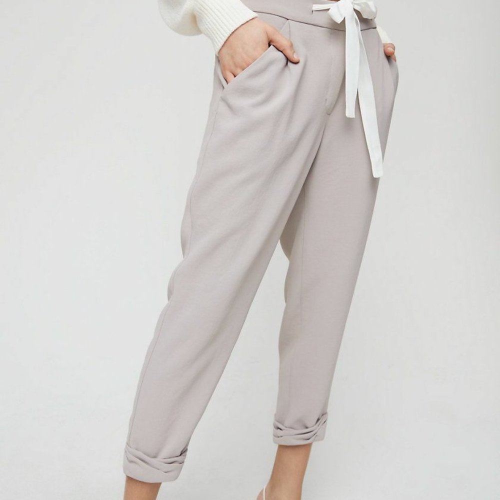 Aritzia Wilfred Gray Allant Cropped Ribbon Waist Tie Crepe Pants